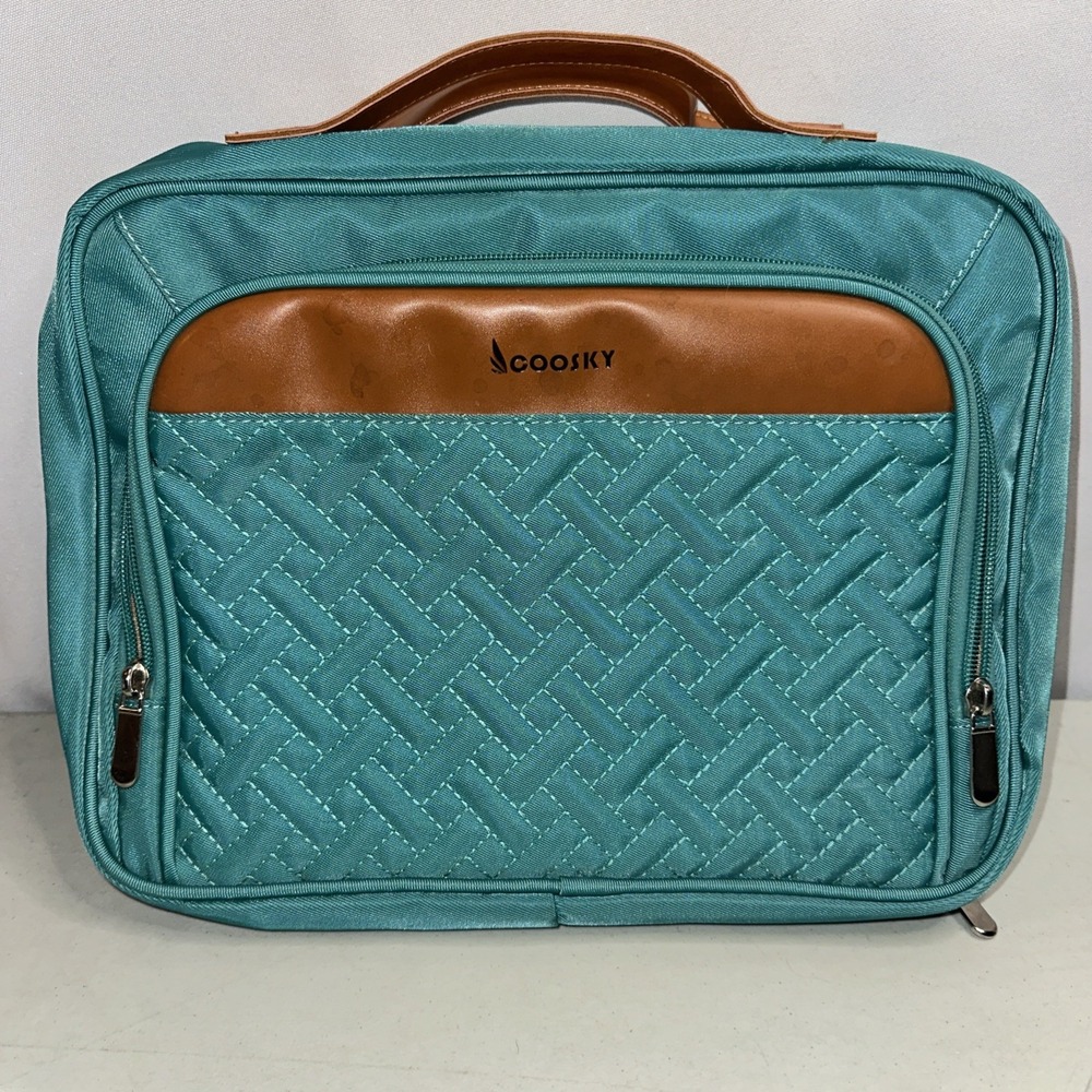 Travel Hanging Toiletry Bag for Women, Cruise Ship Essentials, with Jewelry O...